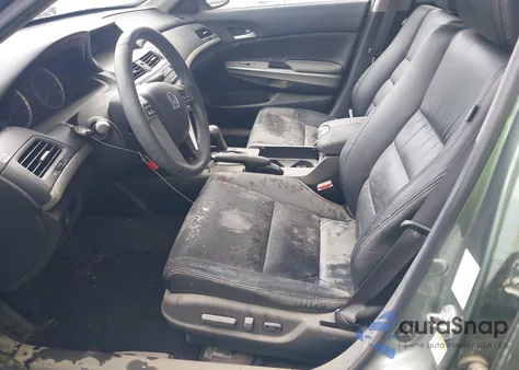 2008 Honda Accord 2.4 Ex-L z USA, uszkodzony, nr VIN 1HGCP26828A031064